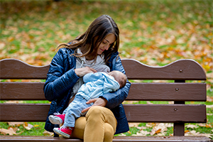 What To Eat While Breastfeeding
